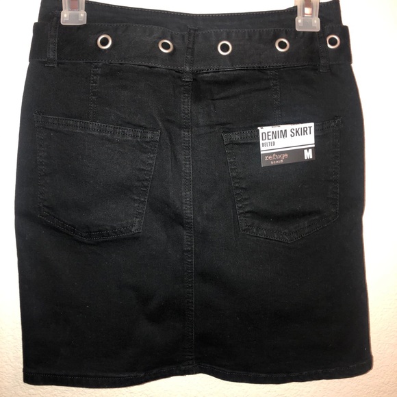 black denim skirt - Picture 4 of 5